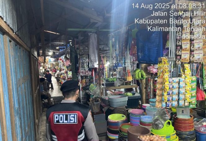 
					Patroli Harkamtibmas, Sat Samapta Polres Barito Utara Jaga Keamanan di Wilayah Rawan