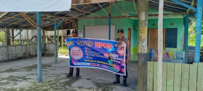 
					Cegah Hoaks Polsek Kapuas Hilir Rutin Laksanakan Deklarasi Anti H.P.U.S Kepada Warga