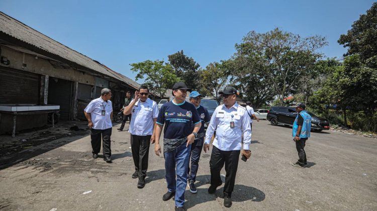 Kurangi Ketergantungan TPA, Pemkot Bandung Siapkan Strategi Pengolahan Sampah di Tingkat Kecamatan