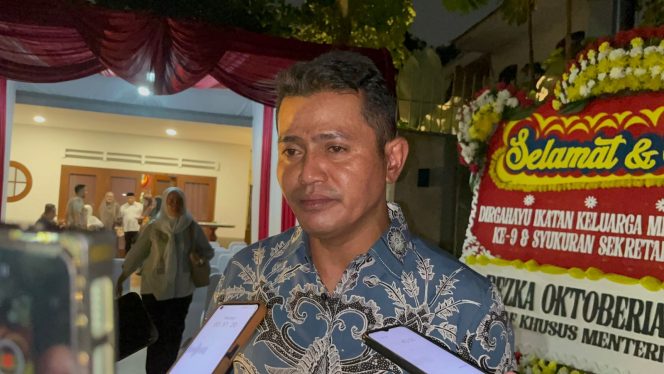 
					Bupati Solok John Firman Pandu Hadiri Syukuran Milad Ke 9 Ikatan Keluarga Minang
