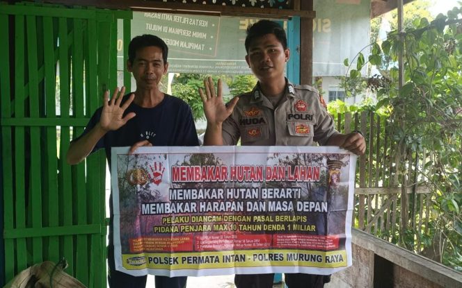 
					Polsek Permata Intan Intensifkan Sosialisasi Larangan Karhutla