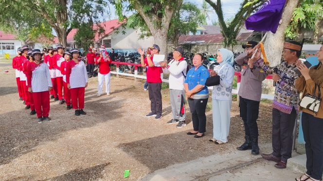 
					Polsek Kapuas Tengah Laksanakan Pengamanan dan Pengawalan Festival Pawai Hari Kemerdekaan RI KE-80