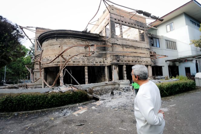 
					Pemkot Bandung Segera Rumuskan Perbaikan Gedung Cagar Budaya Dampak Unjuk Rasa