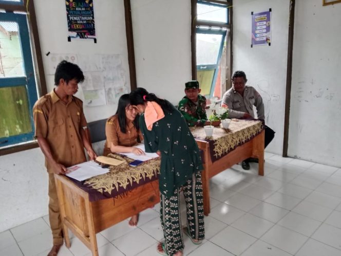 
					Bhabinkamtibmas Desa Pantai Laksanakan Sambang di Desa Binaan