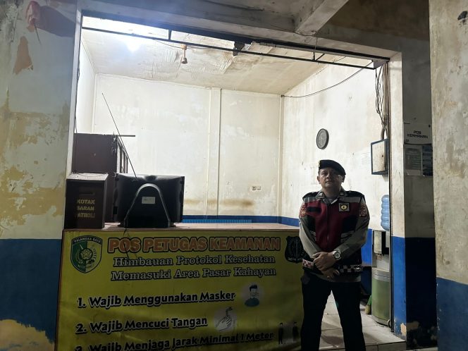 
					Kunjungi Pos Jaga, Satsamapta Polresta Palangka Raya Tinjau Kamtibmas di Malam Hari