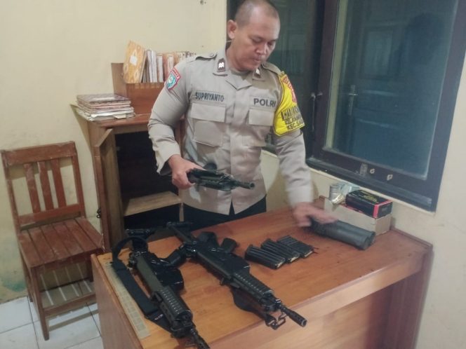 
					Siap Laksanakan Tugas, Polsek Sabangau Periksa Inventaris Penjagaan