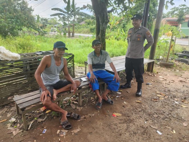 
					PERSONIL POLSEK PULAU PETAK LAKSANAKAN PATROLI DIALOGIS KE DESA-DESA WILAYAH KECAMATAN PULAU PETAK