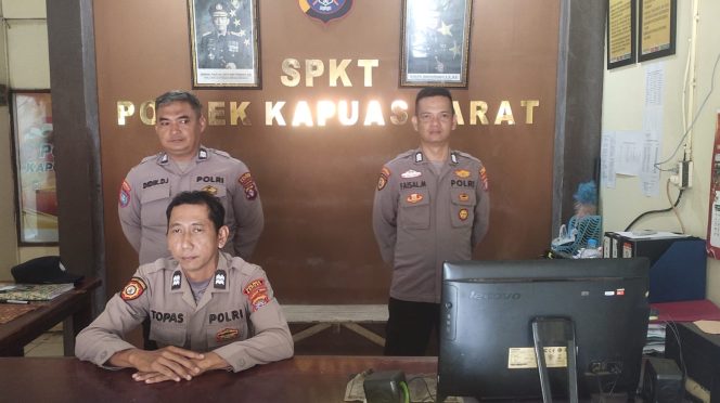 
					Guna Mencegah Terjadinya Gangguan Kamtibmas Terhadap Personil Dan Markas Komando (Mako), Personil Polsek Kapuas Barat Lakukan Siap Siaga Mako