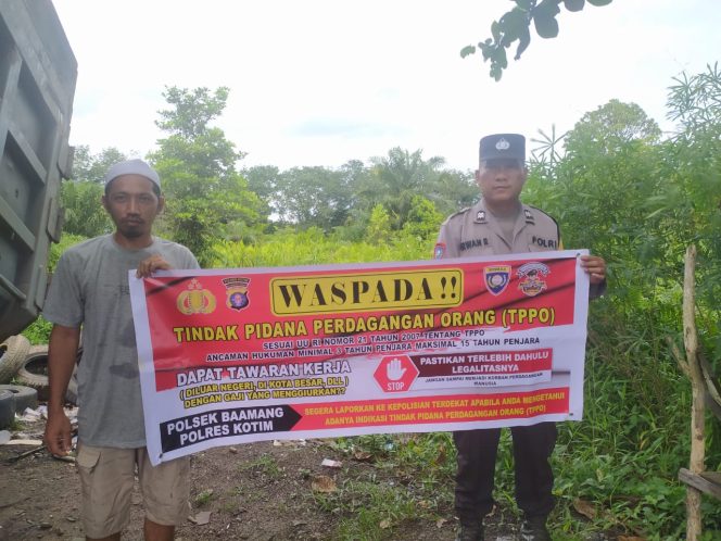 
					Cegah TPPO, Bhabinkamtibmas Polsek Baamang Melaksanakan Sosialisasi Kepada Warga Kecamatan Baamang