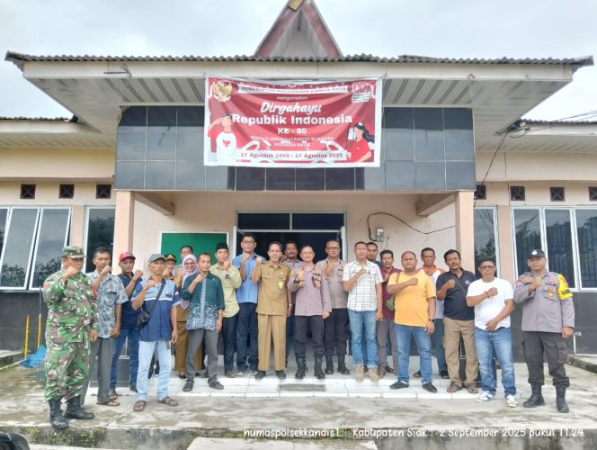 
					Sambangi Masyarakat di Kandis Kota Polsek Kandis Dorong Green Policing dan Gerakan Anti Narkoba