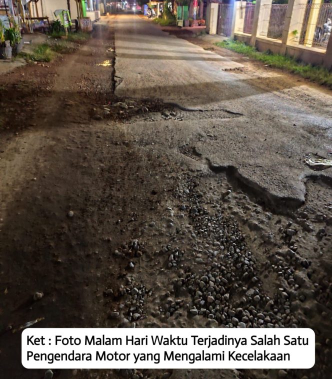
					Tiap Tahun Jalan Penghubung Desa Sukaraja Kulon – Wanajaya Jadi Langganan Rusak dan Sering Terjadi Kecelakaan