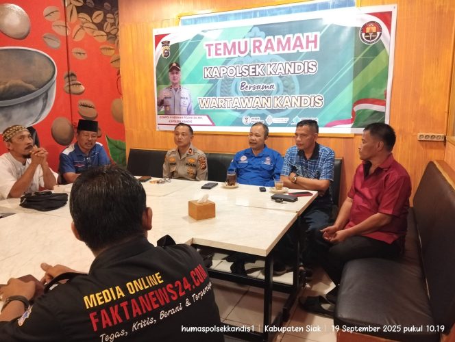 
					Kapolsek Kandis Gelar Temu Ramah Bersama Wartawan, Perkuat Sinergi Jaga Kamtibmas