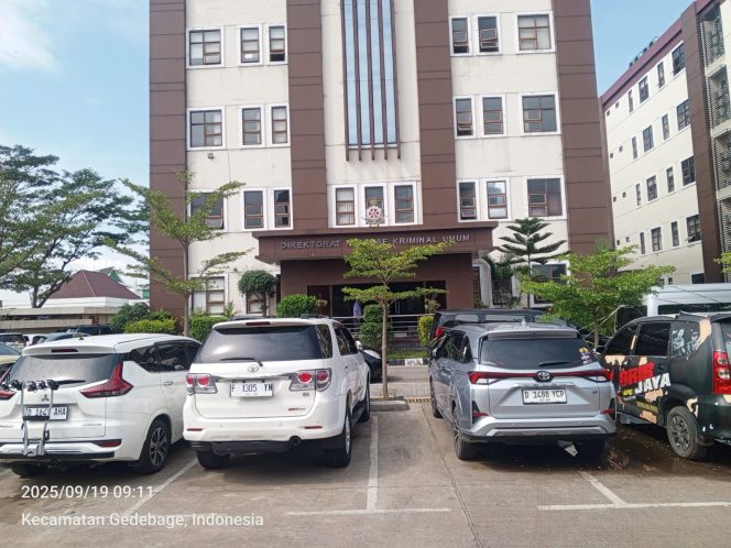 
					Laporan Dugaan Ijazah Palsu Ketua DPRD Sumedang Diterima Ditkrimum Polda Jabar