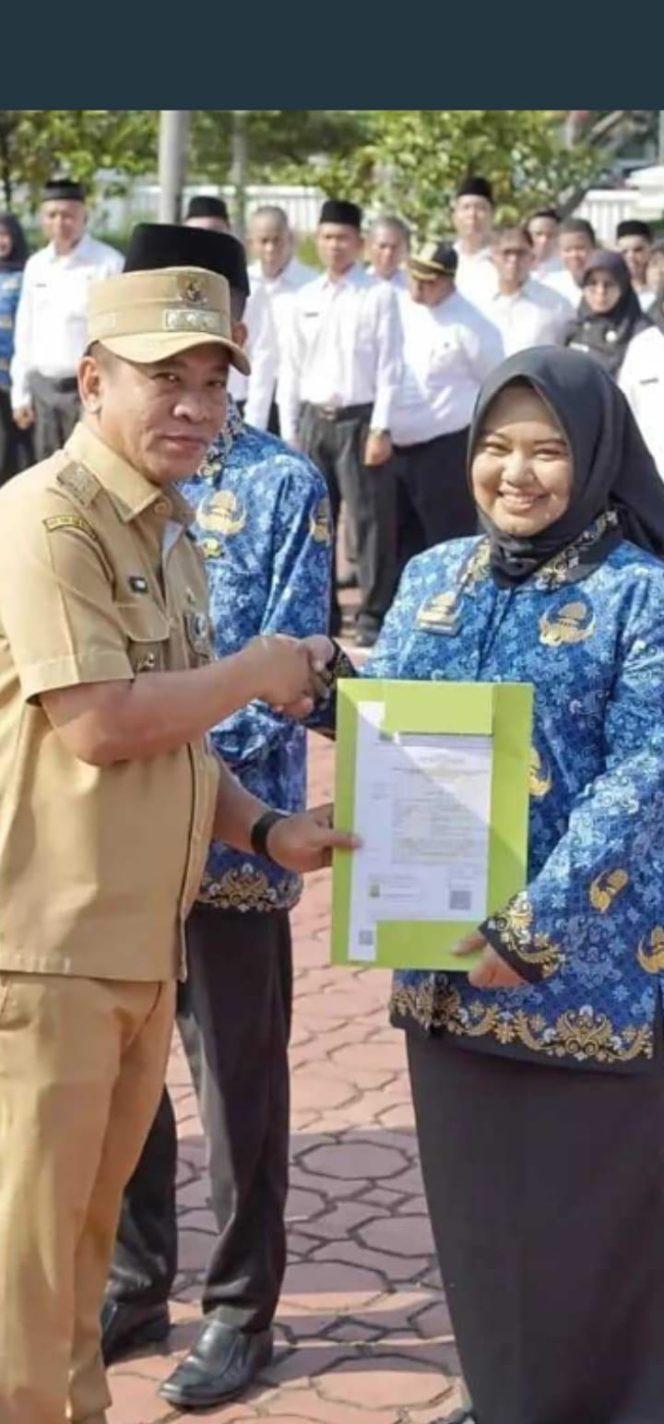 
					Ratusan ASN dan PPPK di Karawang Resmi Dilantik
