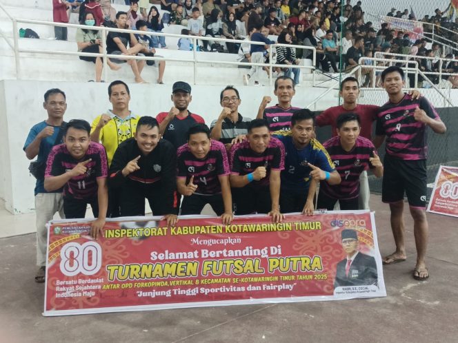 
					Berkat Kekompakan Dan Kerja KerasTim Futsal Putra Fc Kecamatan Mentaya Hulu Menang Telak 9 vs 3 Fc Kemenag Kab.Kotim,Sehingga Masuk Semifinal 