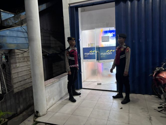 
					Ciptakan Rasa Aman, Sat Samapta Patroli di Bank Mandiri Sukamara
