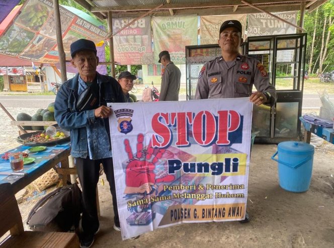 
					Berantas Pungli, Personel Polsek GBA Gencarkan Imbauan Dengan Warga