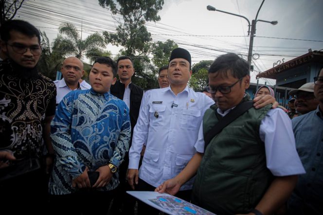 
					Terisolir 10 Tahun, Akhirnya 120 KK di Kavling Geologi Bandung Temui Solusi