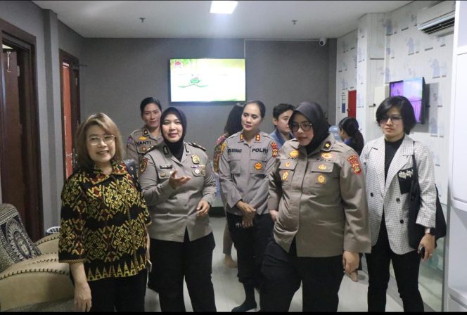 
					Polda Bali Menerima Kunjungan Tim HeForShe untuk Evaluasi Fasilitas Day Care dan Ruang PPA