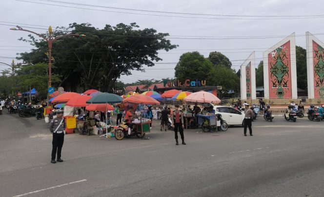 
					Personel Polres Murung Raya Ciptakan Car Free Day Kamseltibcarlantas Aman dan Kondusif