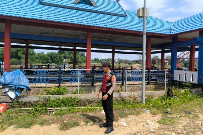 
					Patroli Siang, Satsamapta Polres Murung Raya Sasar Dermaga Putri Sikan