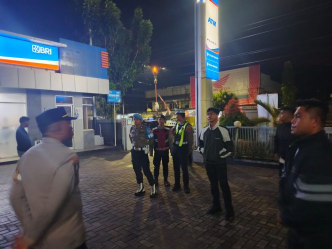 
					Patroli Malam Personel Polres Kapuas Jaga Kamtibmas Tetap Kondusif