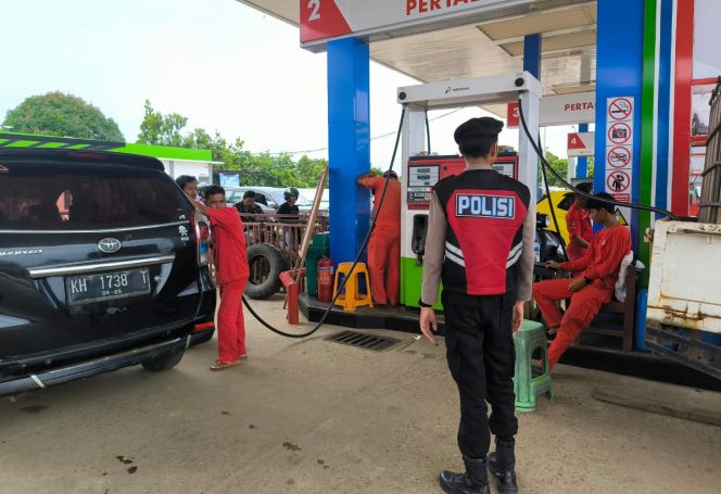 
					Cegah Gangguan Kamtibmas, Satsamapta Patroli Di SPBU Jl. Jenderal Sudirman