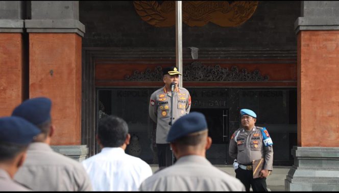 Polda Bali Gelar Apel Jam Pimpinan, Tekankan Pentingnya Mental Kuat untuk Pelayanan Prima