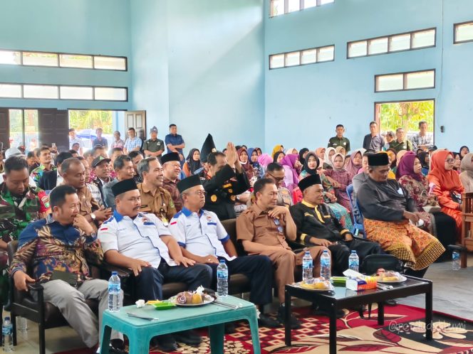 
					Pelantikan DPPS Kandis 2025–2030 Berlangsung Meriah, EMI Tegaskan Komitmen Ciptakan Lapangan Kerja