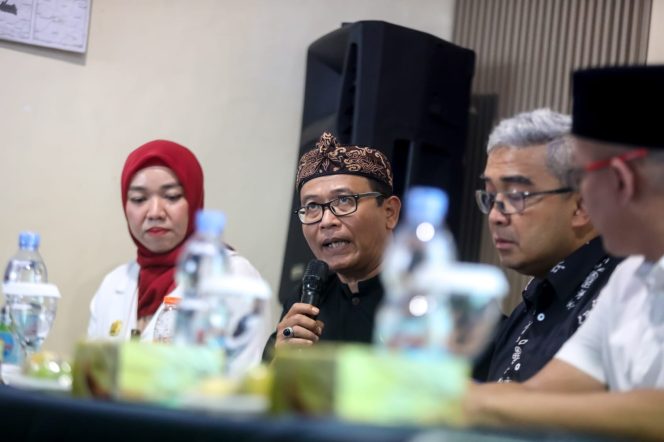 
					Wali Kota Bandung Dorong Setiap RW Rekrut Petugas Pemilah Sampah