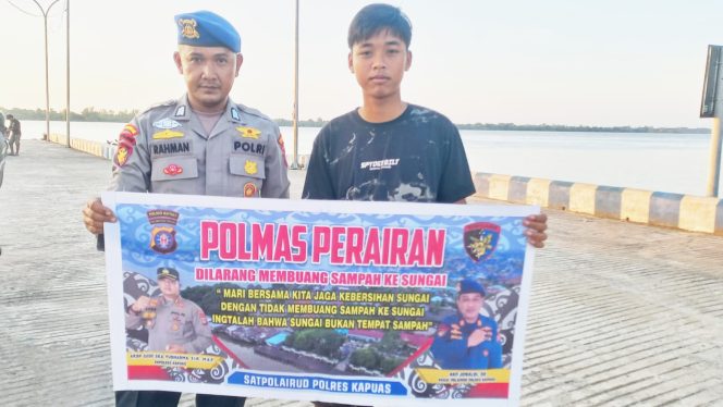 Tingkatkan Kesadaran Kebersihan Lingkungan, Satpolairud Imbau Masyarakat Pesisir Untuk Tidak Membuang Sampah Ke Sungai