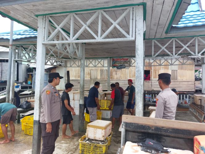 
					Patroli Dialogis Polsek Jelai Perkuat Sinergi Polisi dan Masyarakat
