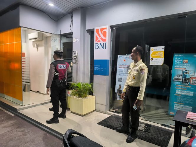 
					Sat Samapta Polres Sukamara Gelar Patroli Harkamtibmas di Area Bank BNI