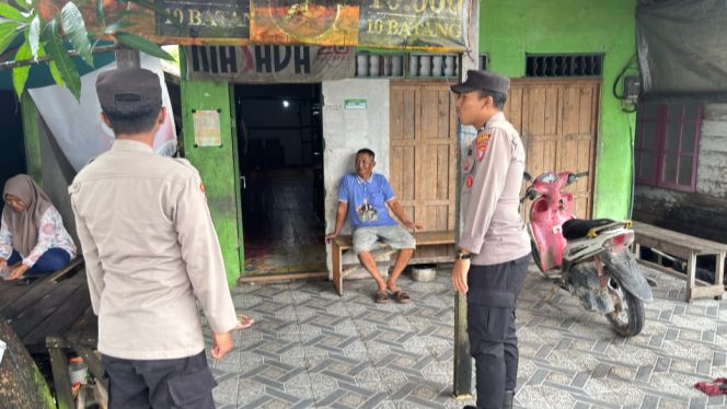 
					Personel Polsek Jelai Laksanakan Patroli Dialogis Jaga Kondusifitas Wilayah