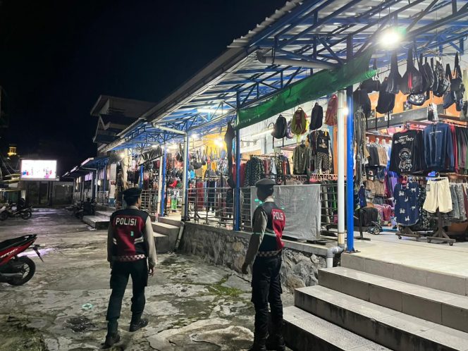 
					Wujudkan Lingkungan Aman, Sat Samapta Polres Sukamara Sambangi Pasar Inpres Sukamara