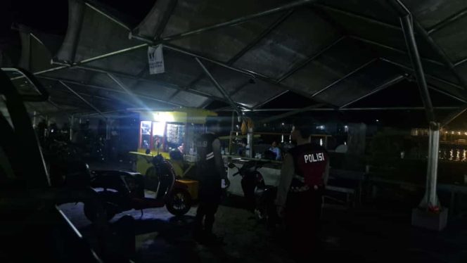 
					Wujudkan Situasi Aman, Personel Sat Samapta Polres Sukamara Lakukan Patroli di Area Pelabuhan