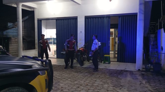 
					Sat Samapta Polres Sukamara Gelar Patroli Malam di Sekitar Bank Mandiri, Antisipasi Aksi Premanisme