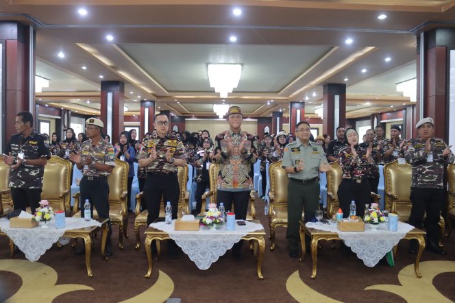 
					Hadiri Musda X di Kantor Gubernur, Kapolda Kalteng Ajak FKPPI Perkuat Sinergi Dalam Pembangunan Daerah
