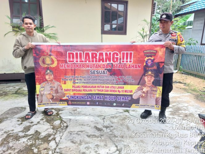 
					Polsek Kapuas Barat Memberikan Sosialisasi Antisipasi Karhutla Kepada Masyarakat