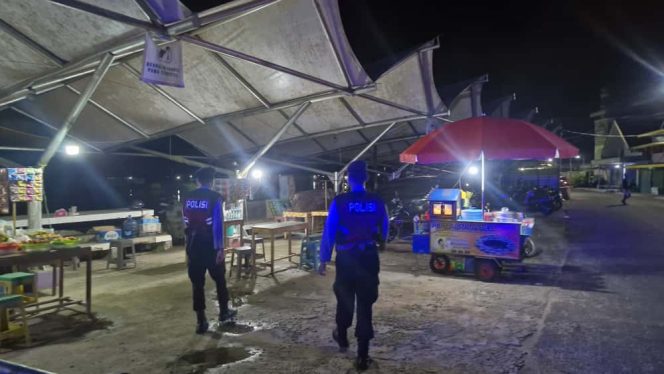 
					Patroli Malam Sat Samapta Wujudkan Keamanan di Area Pelabuhan Cakra Adiwijaya