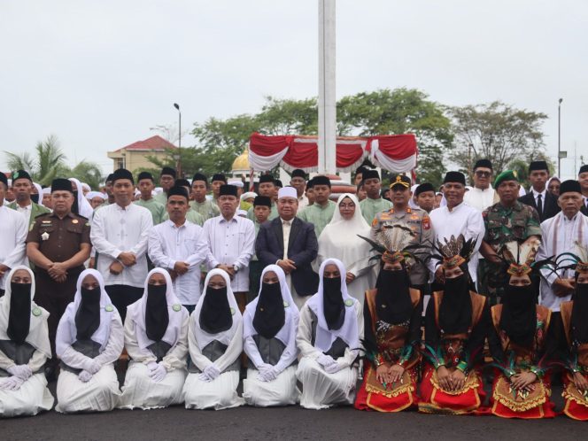 
					Kapolres Kotim Hadiri Upacara Hari Santri Nasional Th.2025