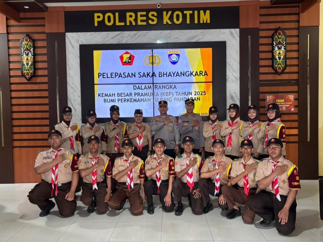 
					Kapolres Kotim Pimpin Upacara Pelepasan Pramuka Saka Bhayangkara, Tanamkan Jiwa Nasionalisme dan Pancasila