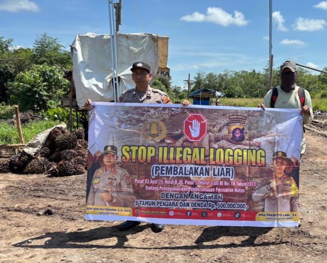 Cegah Illegal Logging, Polsek Kapuas Barat Gencar Lakukan Sosialisasi dengan Humanis