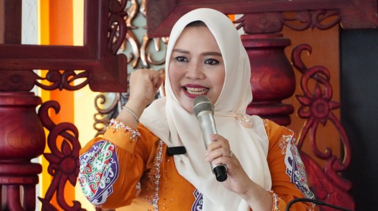 Demi Masa Depan Mura, Dina Maulidah Minta Pelajar Perkuat Karakter dan Rajin Ikut Kegiatan Edukatif