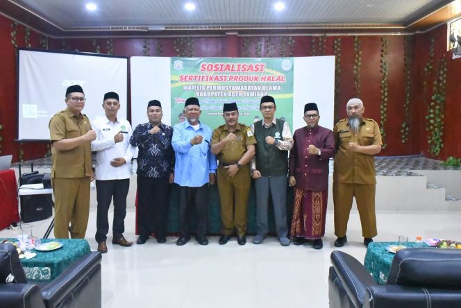 
					Plt. Sekda Buka Sosialisasi Sertifikasi Produk Halal MPU Aceh Tamiang