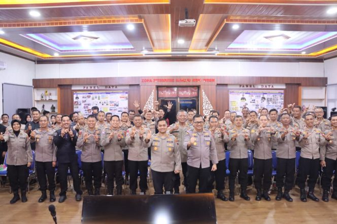 
					Kunjungi Polres Wonogiri, Kabid Humas Polda Jateng Dorong Penguatan Komunikasi Publik Lewat Manajemen Media yang Humanis