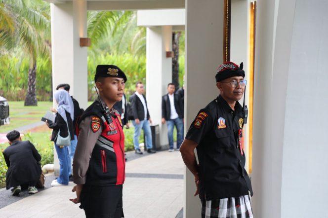 
					Polda Bali Bersinergi Dengan Pecalang Amankan 21ST IPOC And 2026 Price Outlook