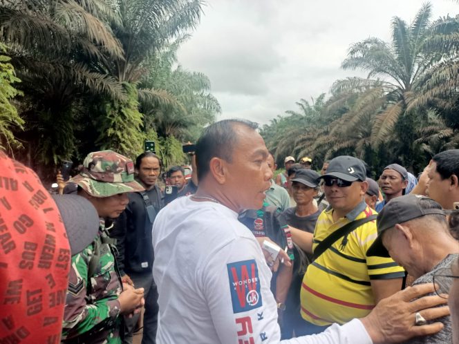 
					Beberapa Anggota Pengurus Meminta Ketegasan Camat MHU (Bagendang)