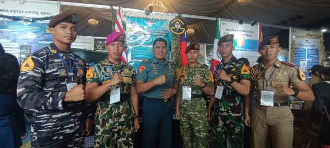 
					Taruna dan Tenaga Pendidik AAL Raih 3 Gold Medal pada ISIF & IRTC 2025 di Bali