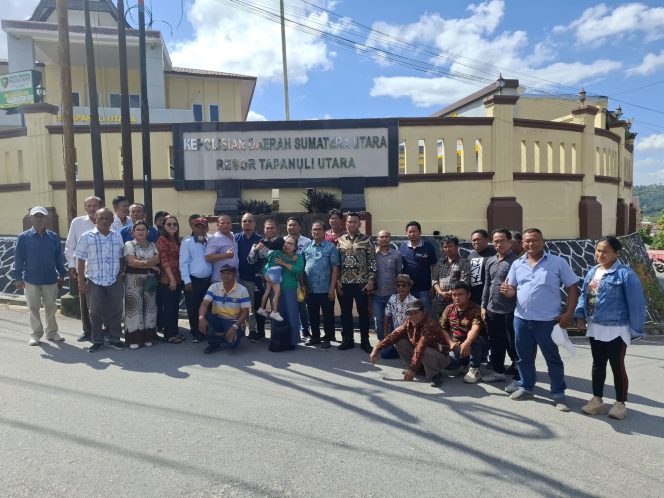 
					Pomparan Raja Sonakmalela Apresiasi atas kinerja Polres Tapanuli Utara